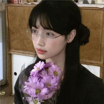 姊姊妹妹站起来